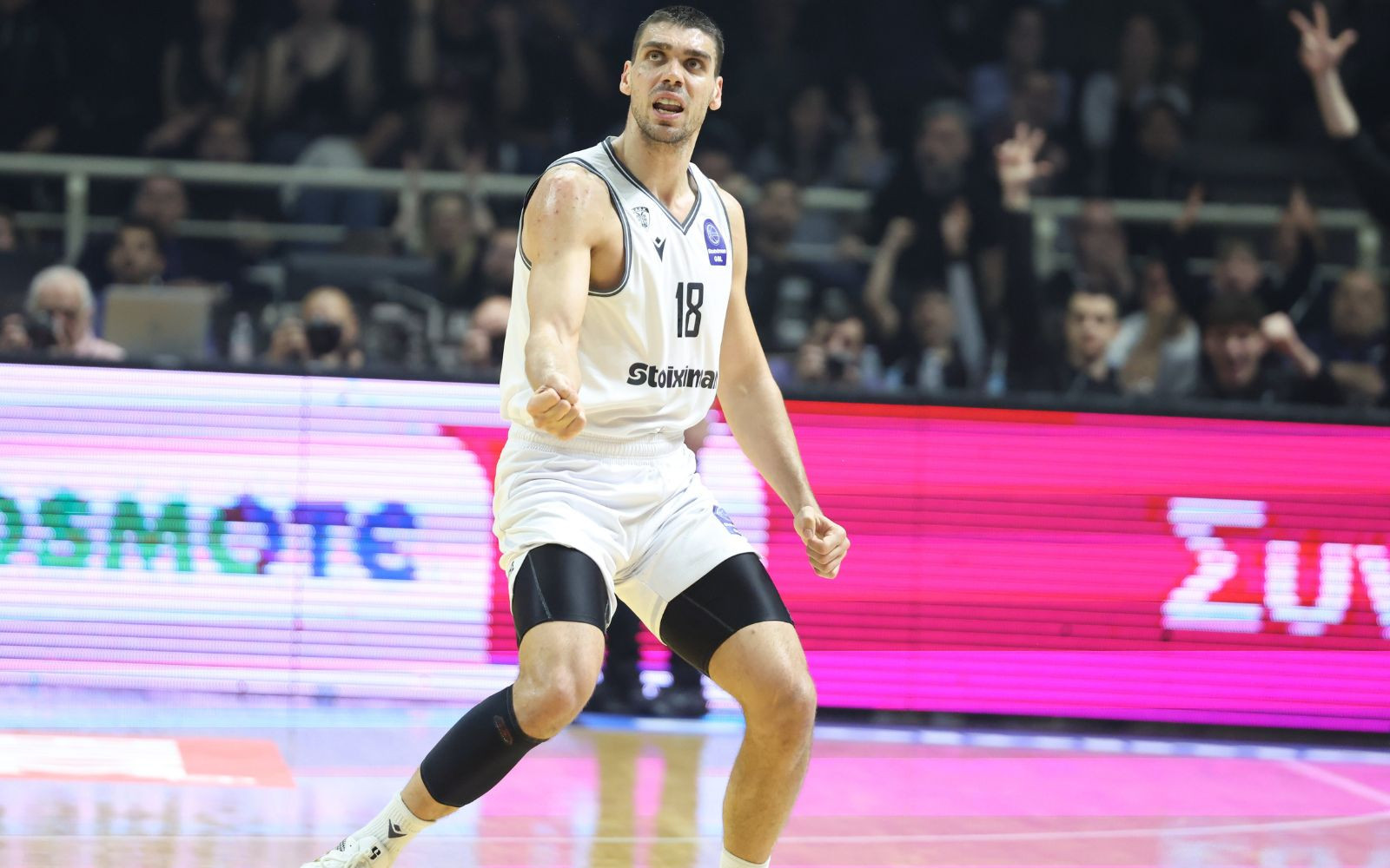 Περσίδης: «Ο ΠΑΟΚ αλλάζει επίπεδο»