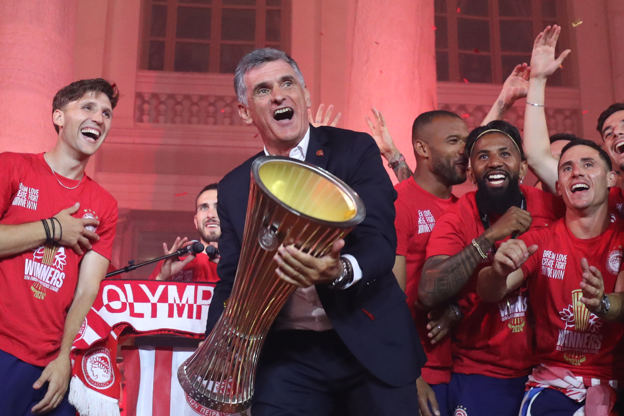 Ολυμπιακός: Στόχος ο τελικός του Europa και το πρωτάθλημα!