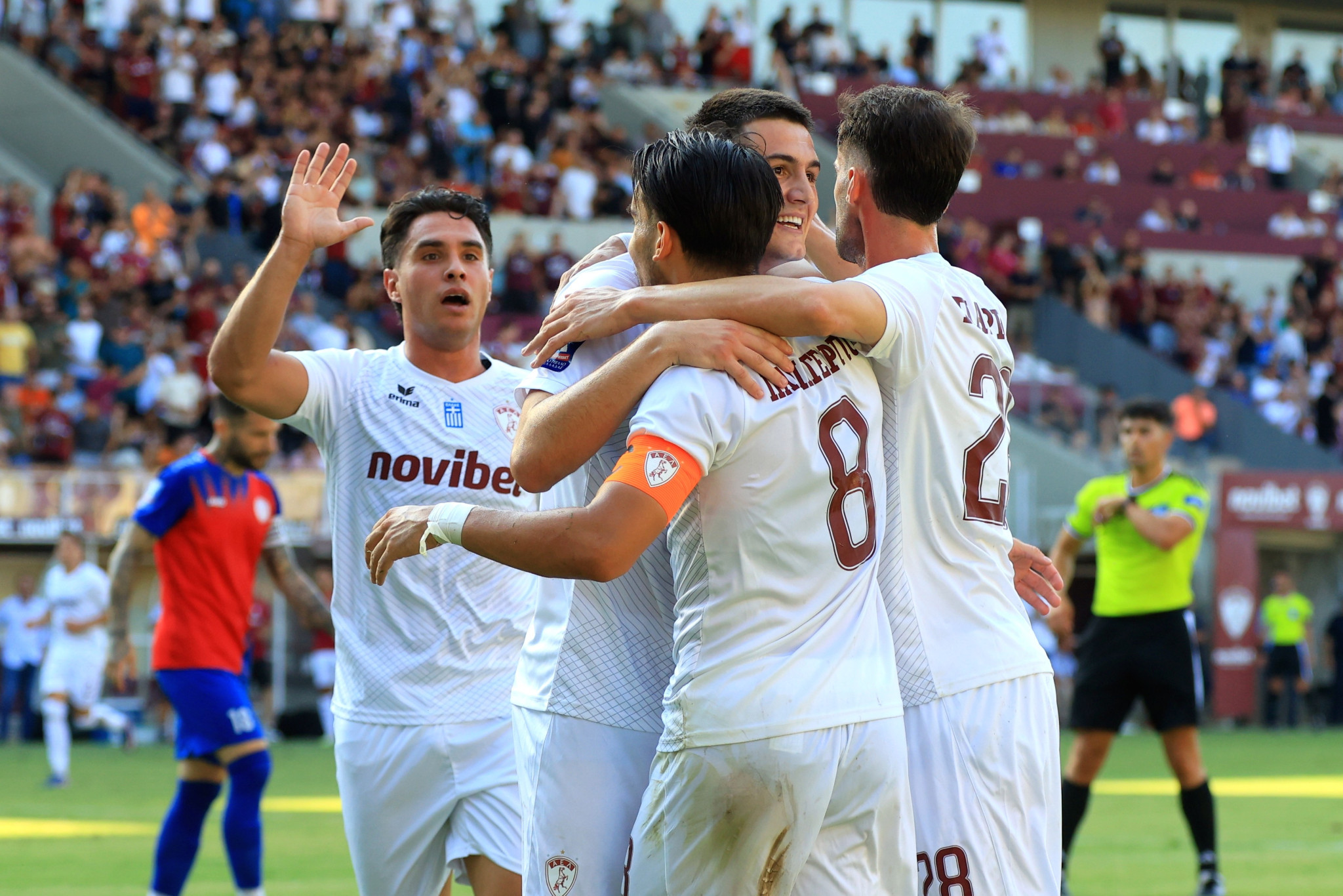 Τρίκαλα - ΑΕΛ Novibet 0-4: Ανετη πρόκριση για τους βυσσινί στον επόμενο γύρο του Superbet Κυπέλλου Ελλάδας