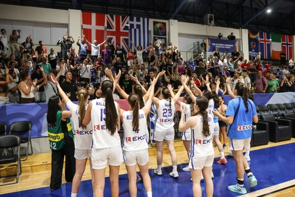 Για το τρόπαιο και την άνοδο η Εθνική Κορασίδων απέναντι στην Ισλανδία