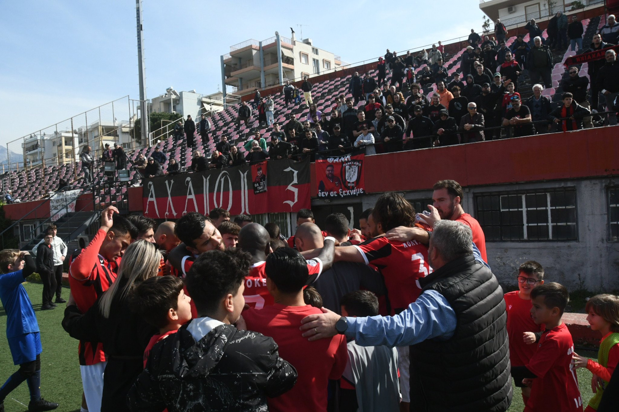 ΠΑΕ Παναχαϊκή προς Super League 2: «Αν δεν μας επανεντάξετε στο πρωτάθλημα, θα προσφύγουμε στο Εφετείο»