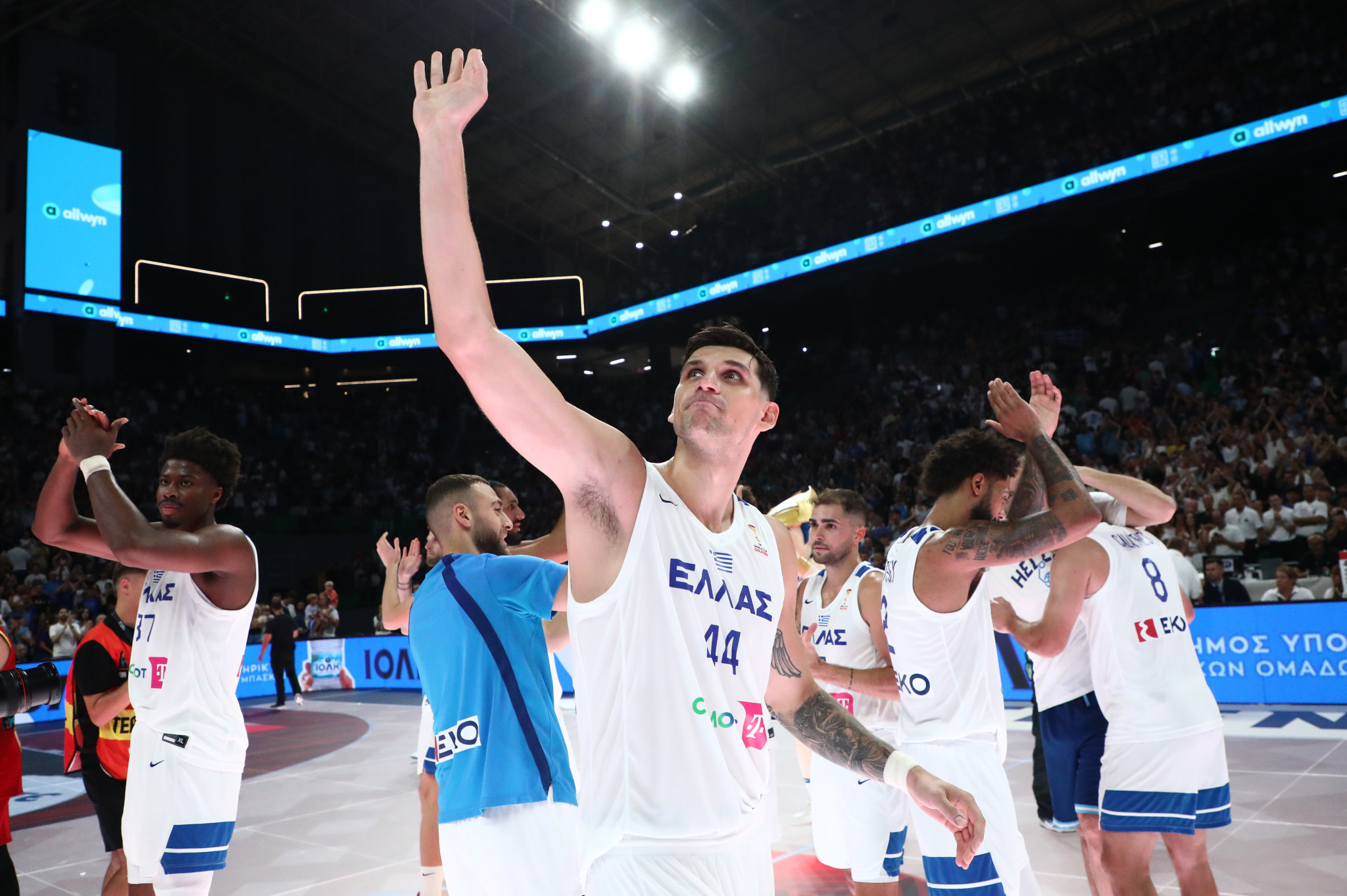 Τα highlights της τεράστιας νίκης της Εθνικής Ελλάδας κόντρα στην Ισπανία (video)