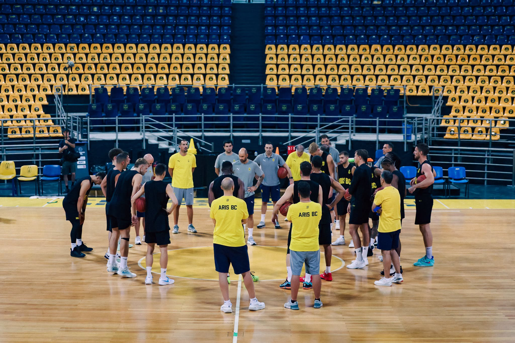 «Πρώτη» για Σπανούλη στον Άρη - Προπονήθηκε και ο Θανάσης Αντετοκούνμπο (photos)