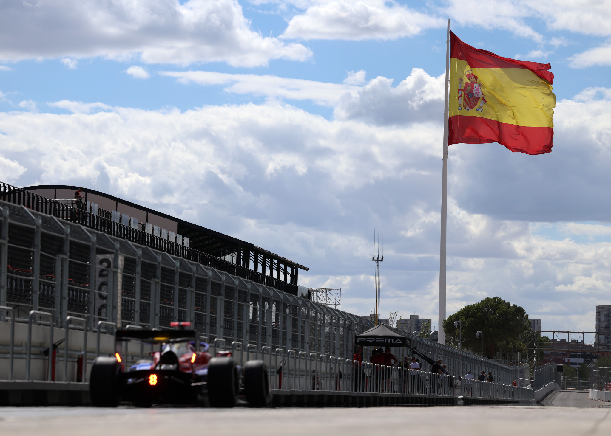 Συναγερμός στην F1 πριν την πρεμιέρα στη Μαδρίτη: Έρευνα της αστυνομίας για κλοπή καλωδίων από το σιρκουί