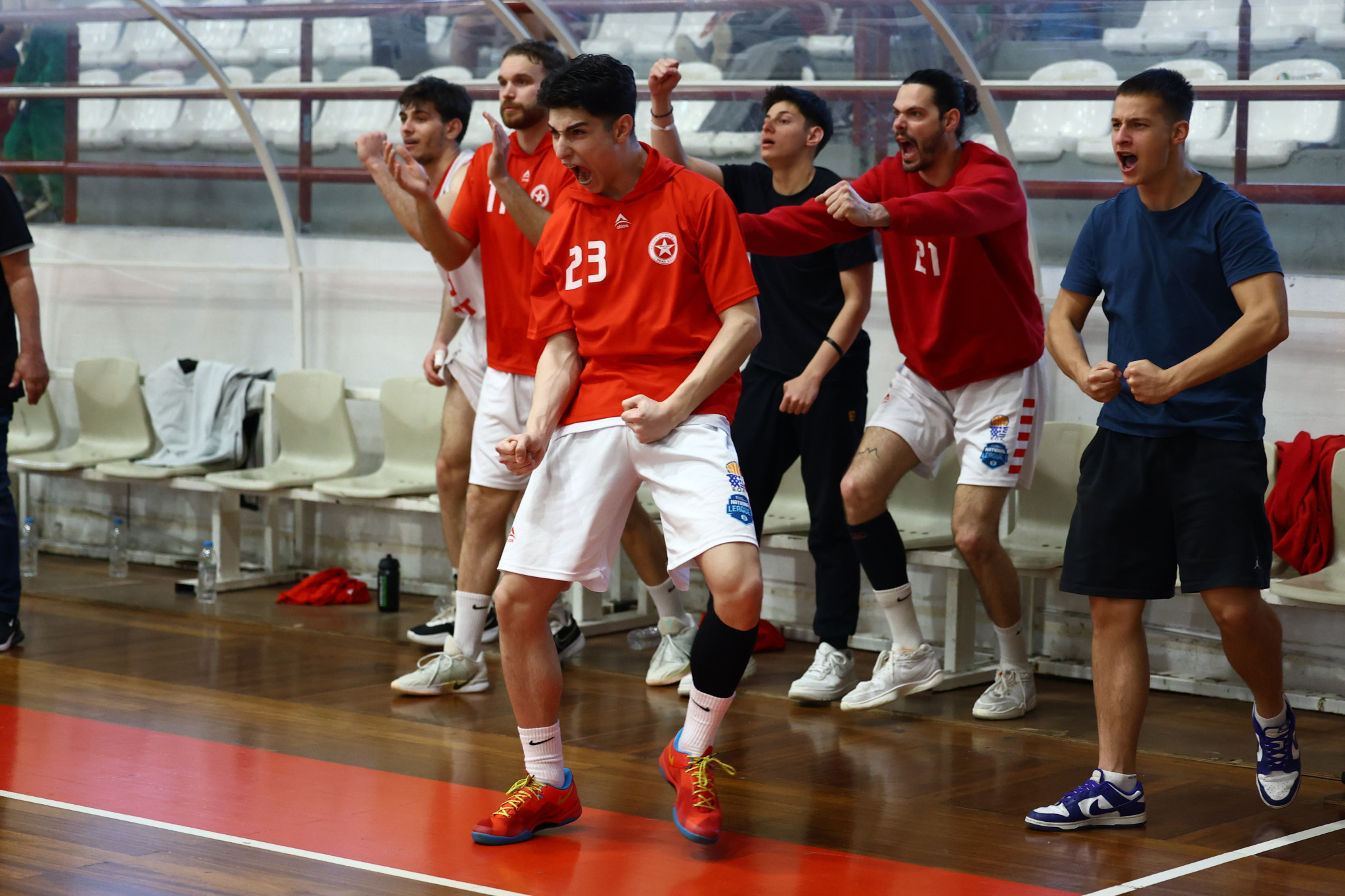 «Εσπασε» τα κοντέρ ο 17χρονος Πασχάκης με 58 πόντους στη Νήαρ Ήστ κόντρα στον Παναθηναϊκό