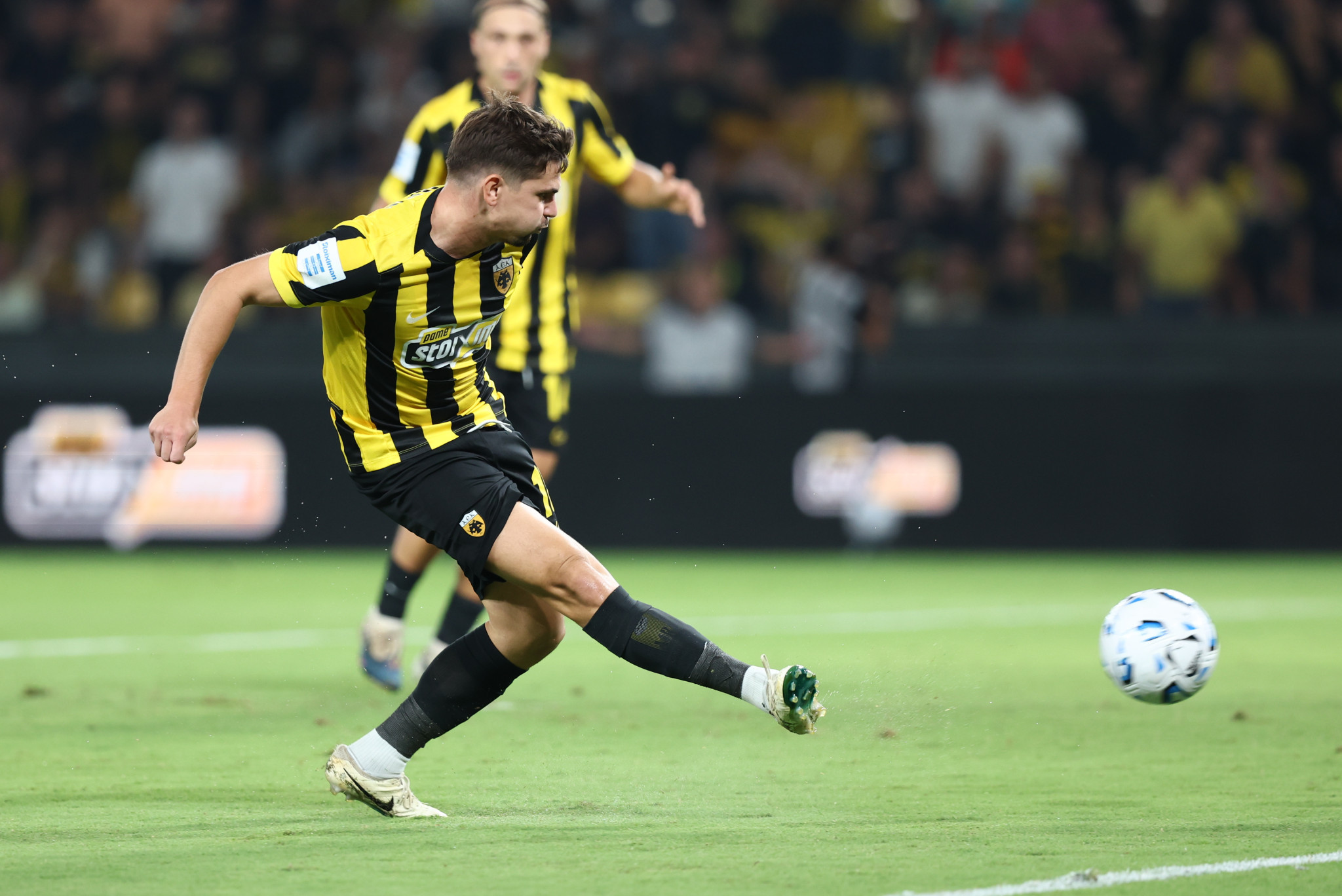 Αντεπίθεση με τον Μάγερ, ο Μαρίν με πλασέ το 3-0 της ΑΕΚ (video)