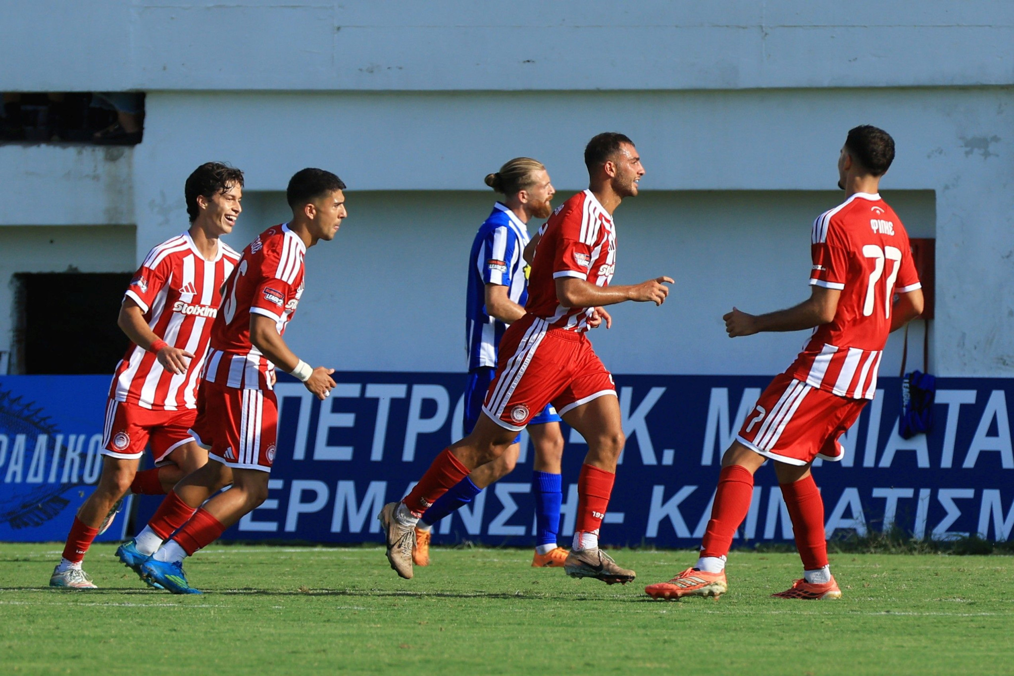 Με ανατροπή (2-1) ο Ολυμπιακός Β κράτησε στον πάτο τη Νίκη Βόλου