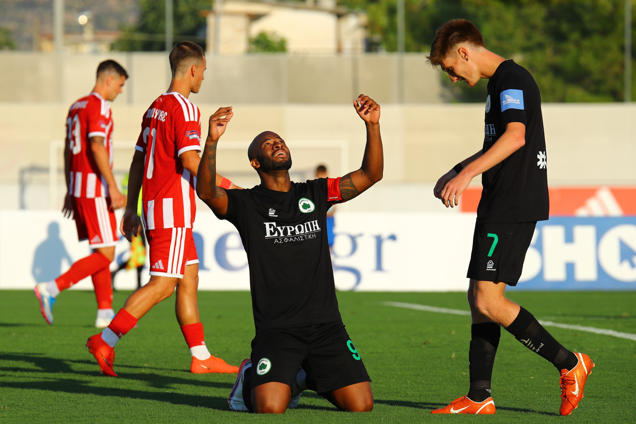 Τρομερό γκολ του Σεμπά, για το 2-0 της Μαρκό κόντρα στον Ολυμπιακό Β (video)