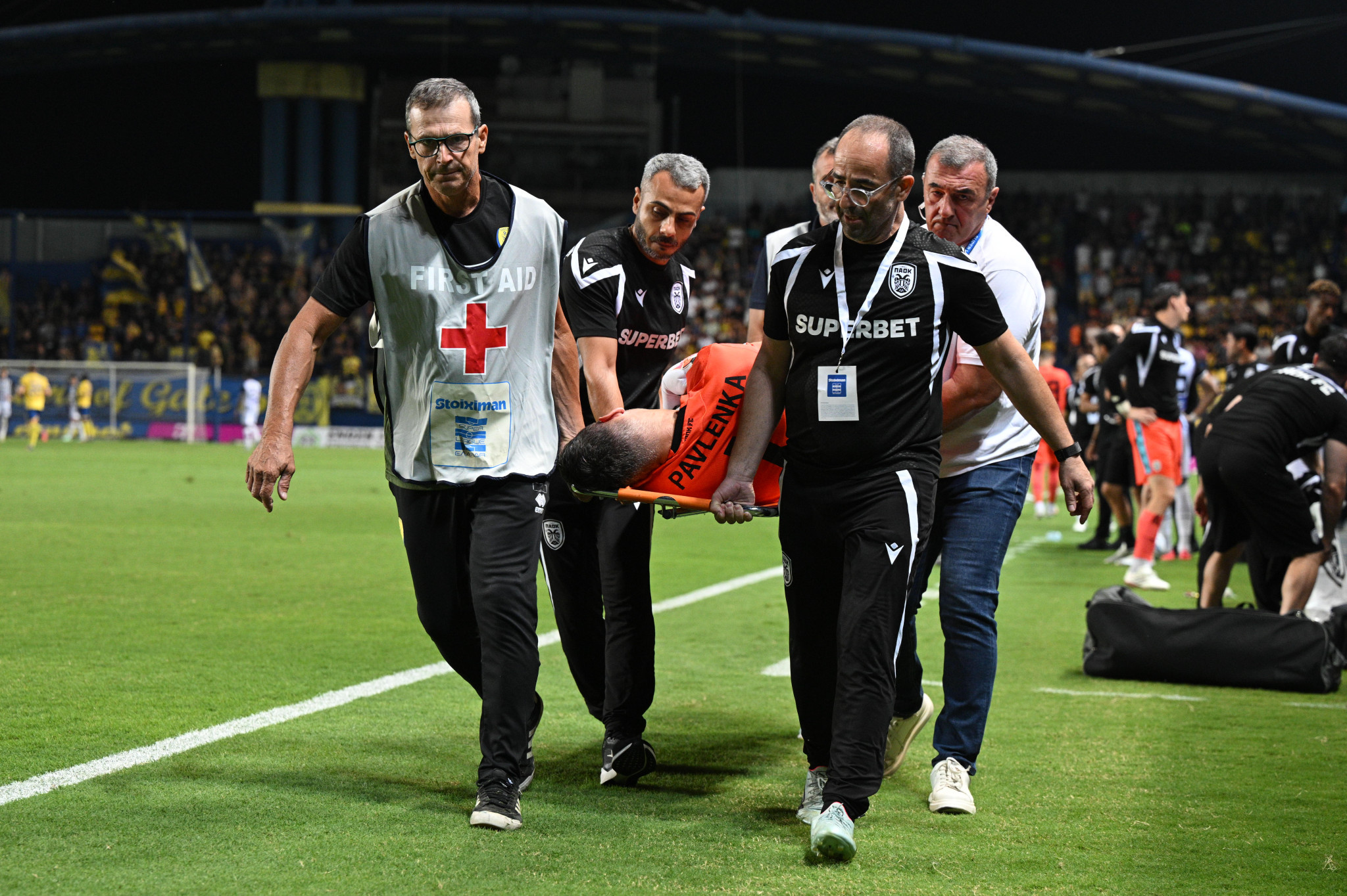 «Ο Παβλένκα θα λείψει πάνω από 3 μήνες, έτσι θα καλύψει το κενό του ο ΠΑΟΚ» (video)