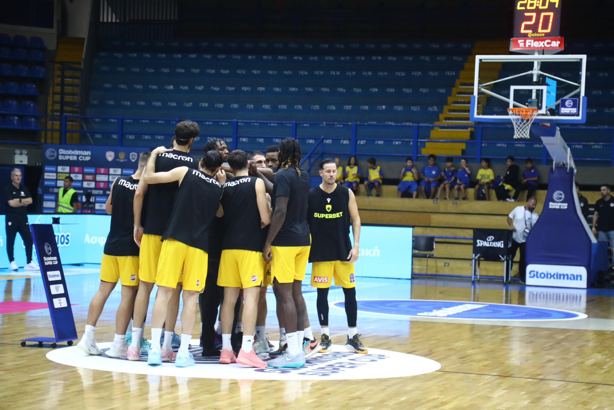 Ανασύνταξη στην ΑΕΚ και «στροφή» στο Μαρούσι
