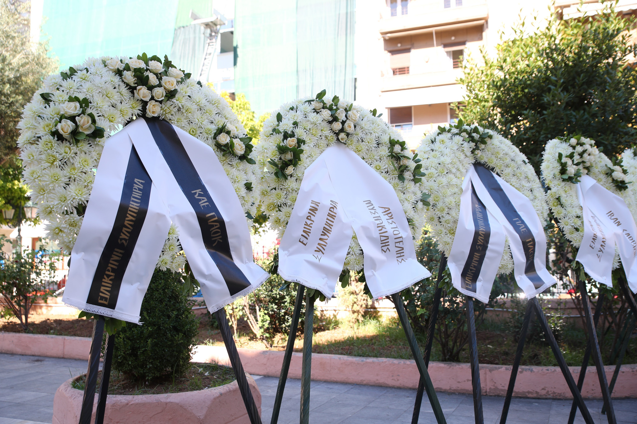 Το τελευταίο «αντίο» στον Σούλη Μαρκόπουλο (photos)