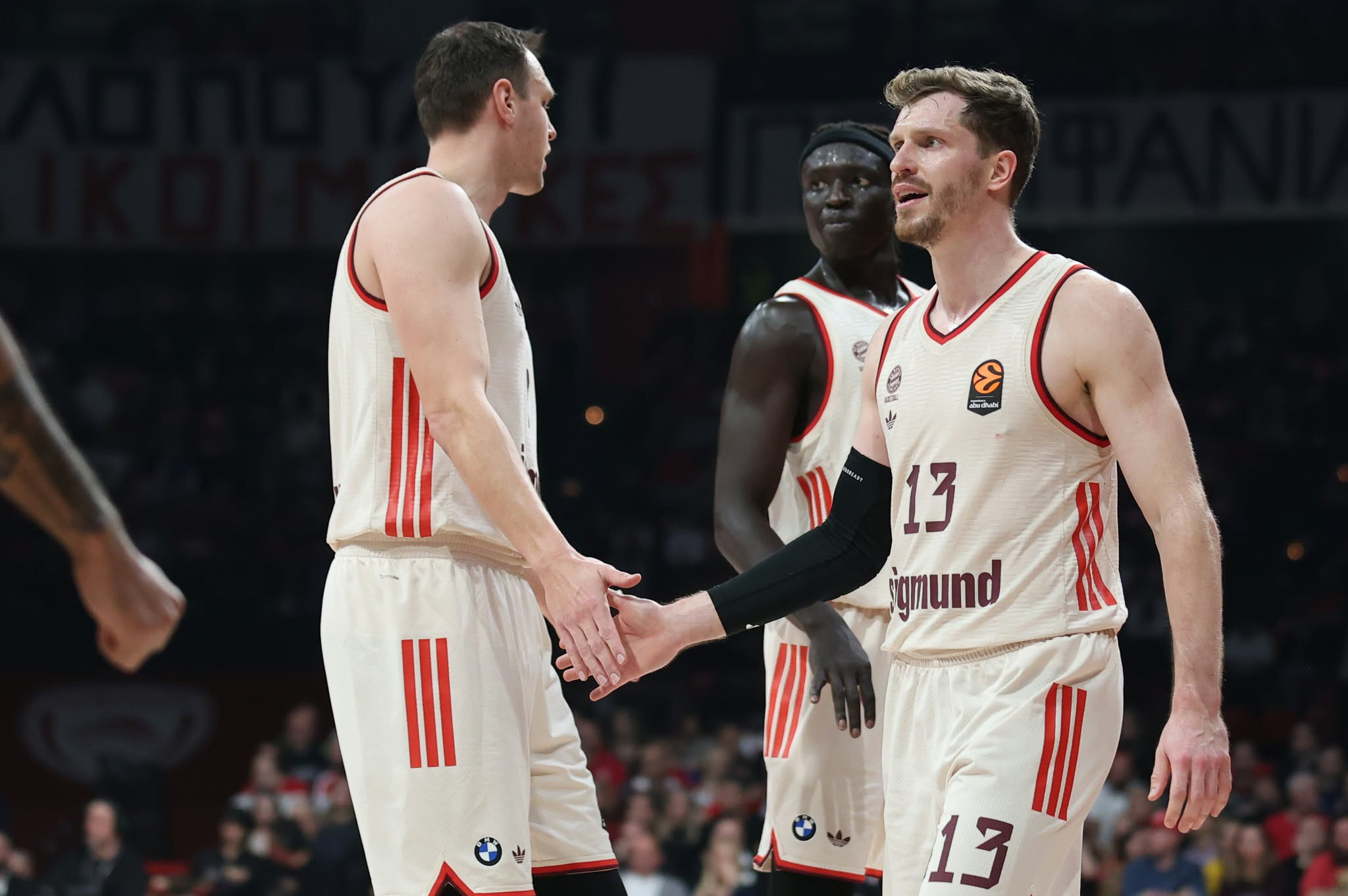 Με το δεξί η Μπάγερν στην πρεμιέρα της EuroLeague, λύγισε τη Χάποελ σε φινάλε-θρίλερ