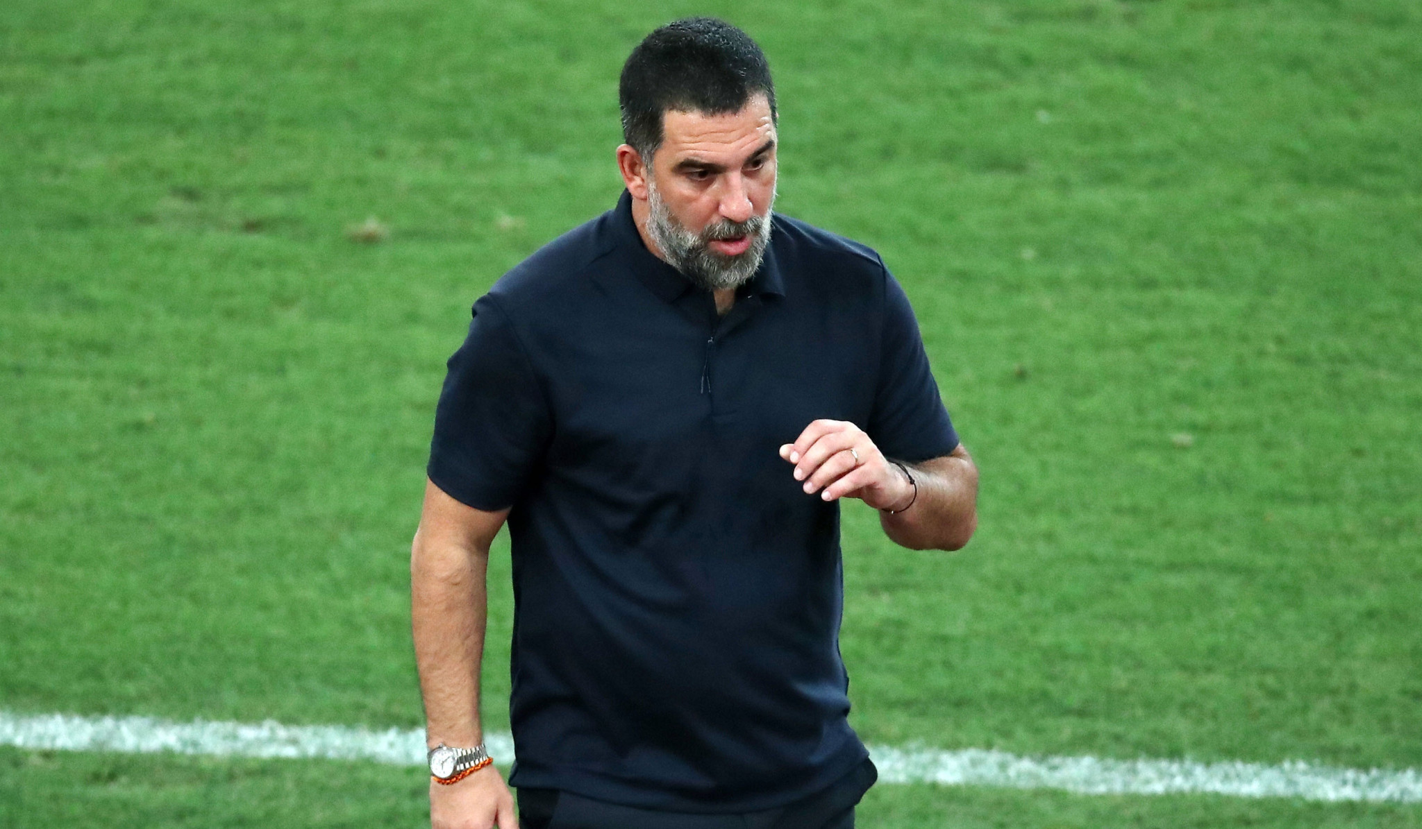 Συγκλονίζει ο προπονητής της Σαχτάρ πριν την ΑΕΚ: «Πέφτουν βόμβες τη νύχτα και το πρωί έχουμε προπόνηση» (video)