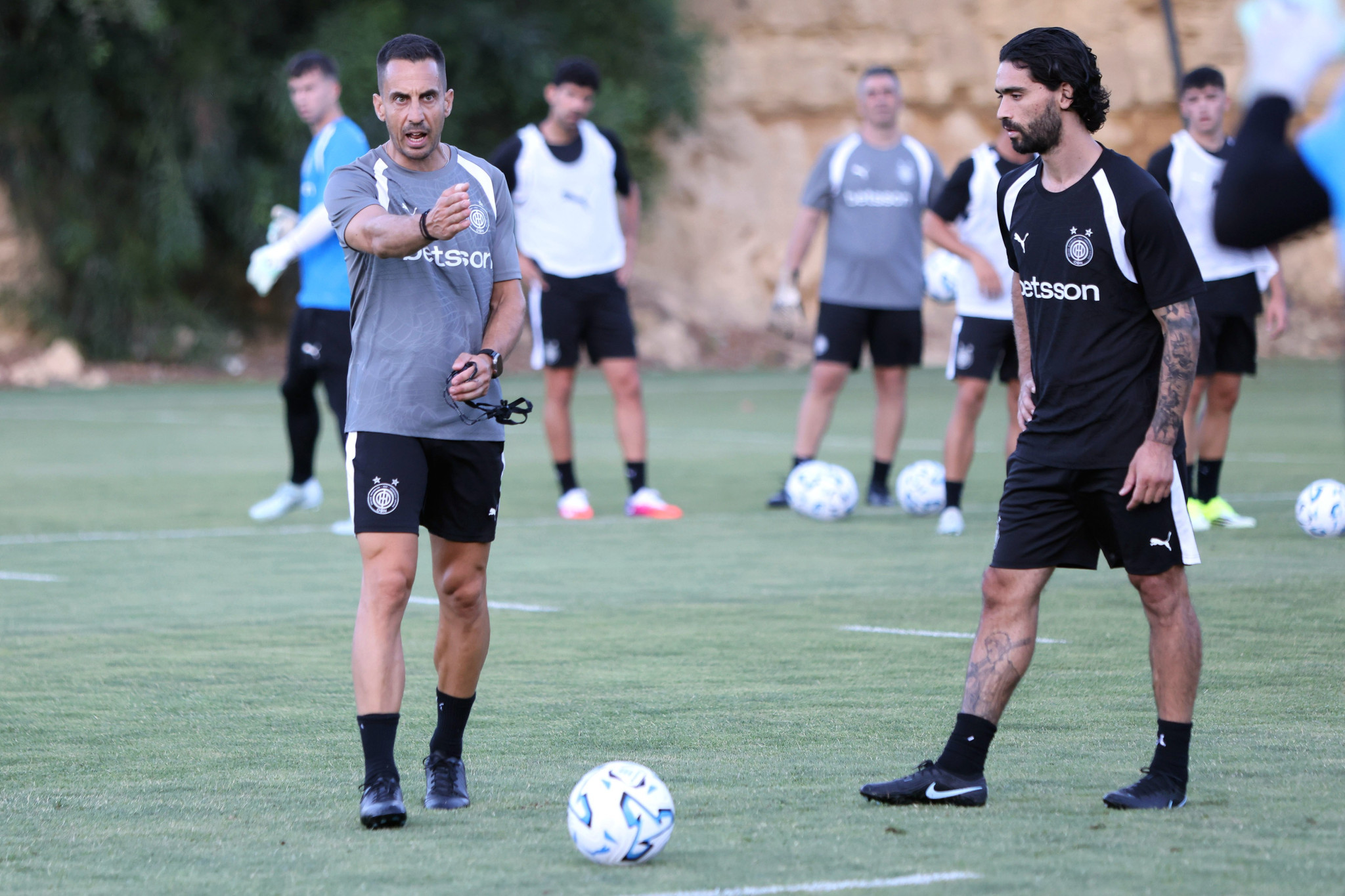 Ξεκίνησε η προετοιμασία του ΟΦΗ ενόψει ΑΕΚ - «Μέσα» ο Μαρινάκης