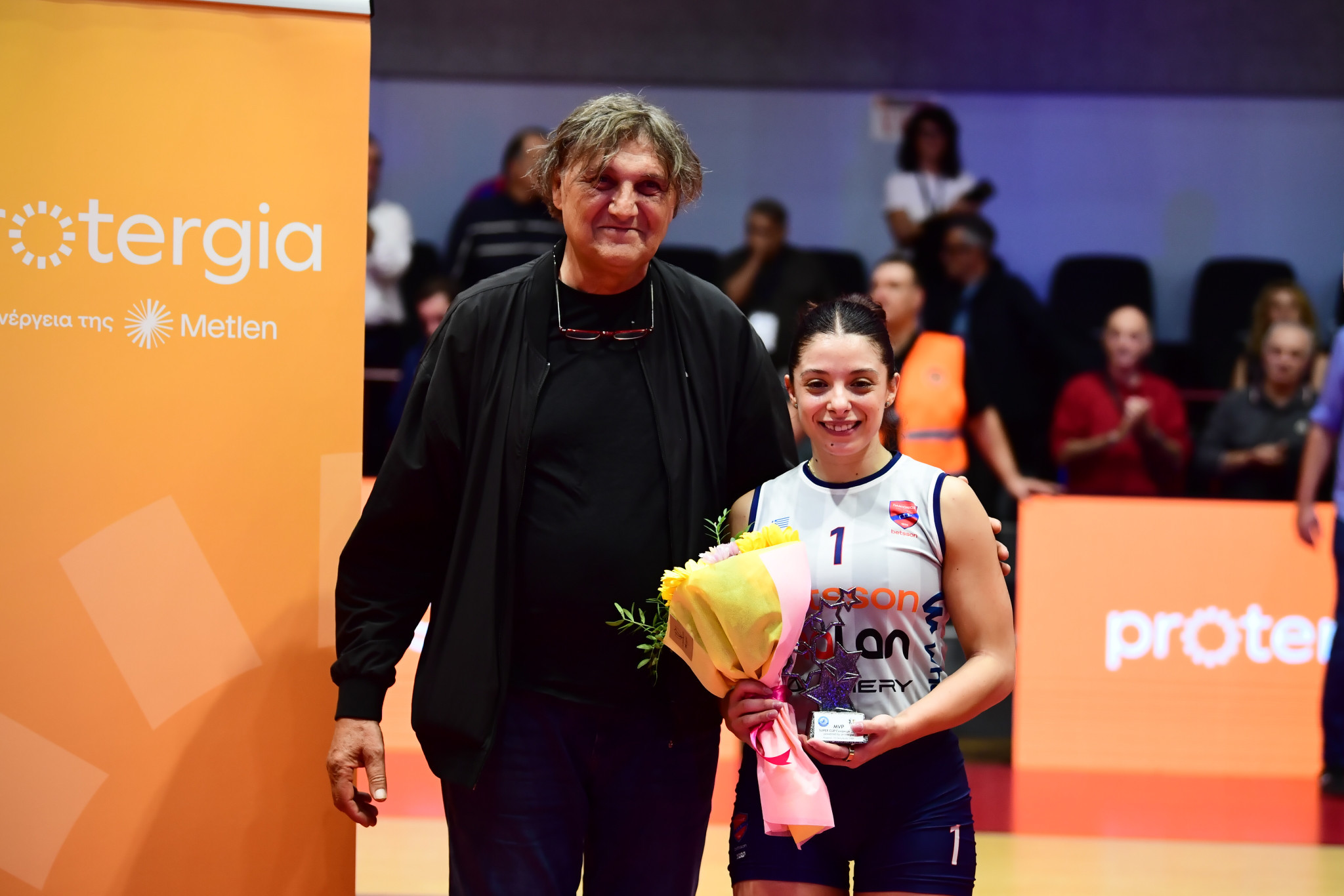 O τίτλος της MVP του Super Cup στην Ξανθοπούλου δια χειρός Πομάσκι