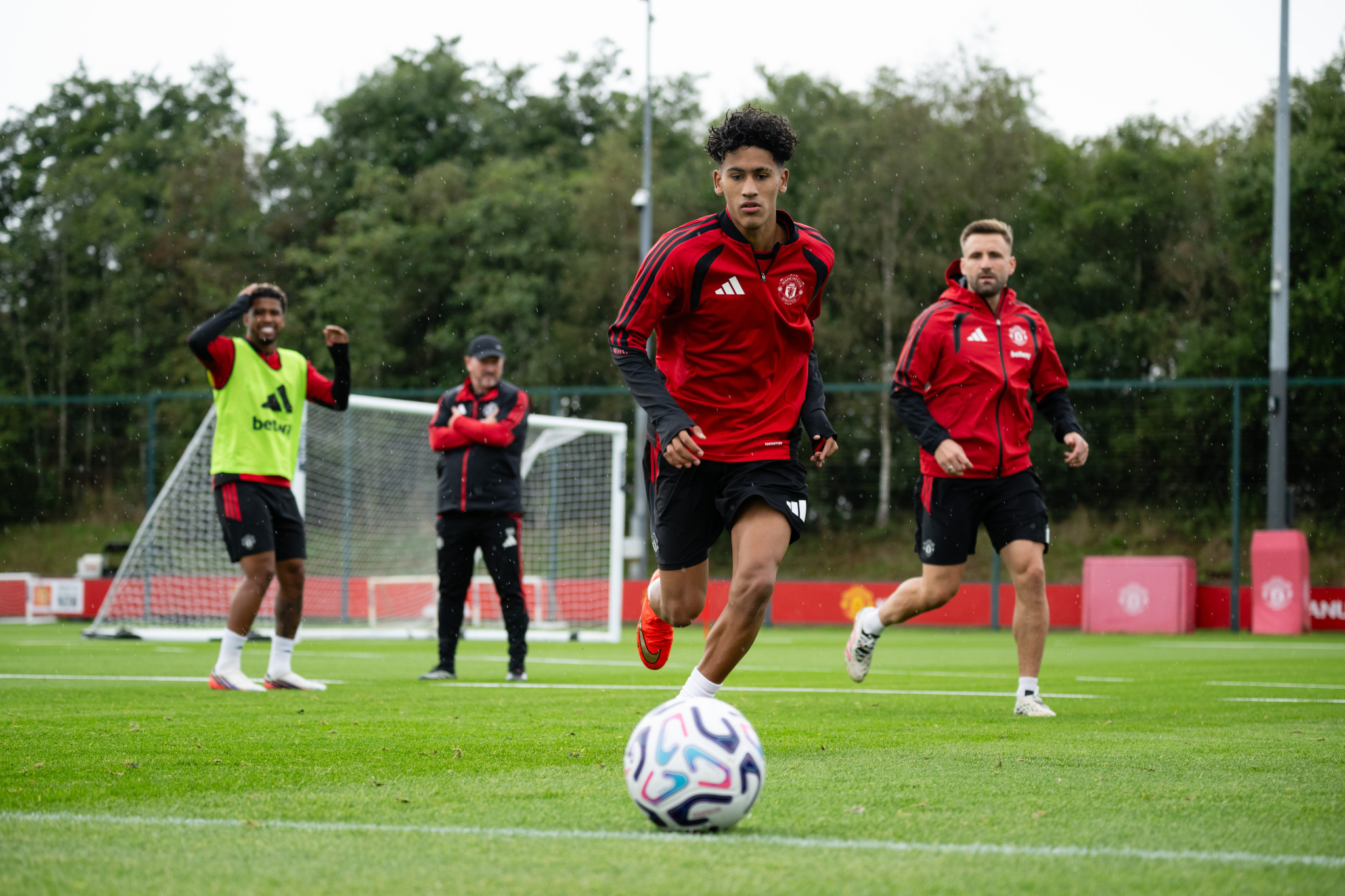 Παίρνει κυπριακό διαβατήριο το wonderkid που πολιορκούν Ρεάλ και Μπαρτσελόνα