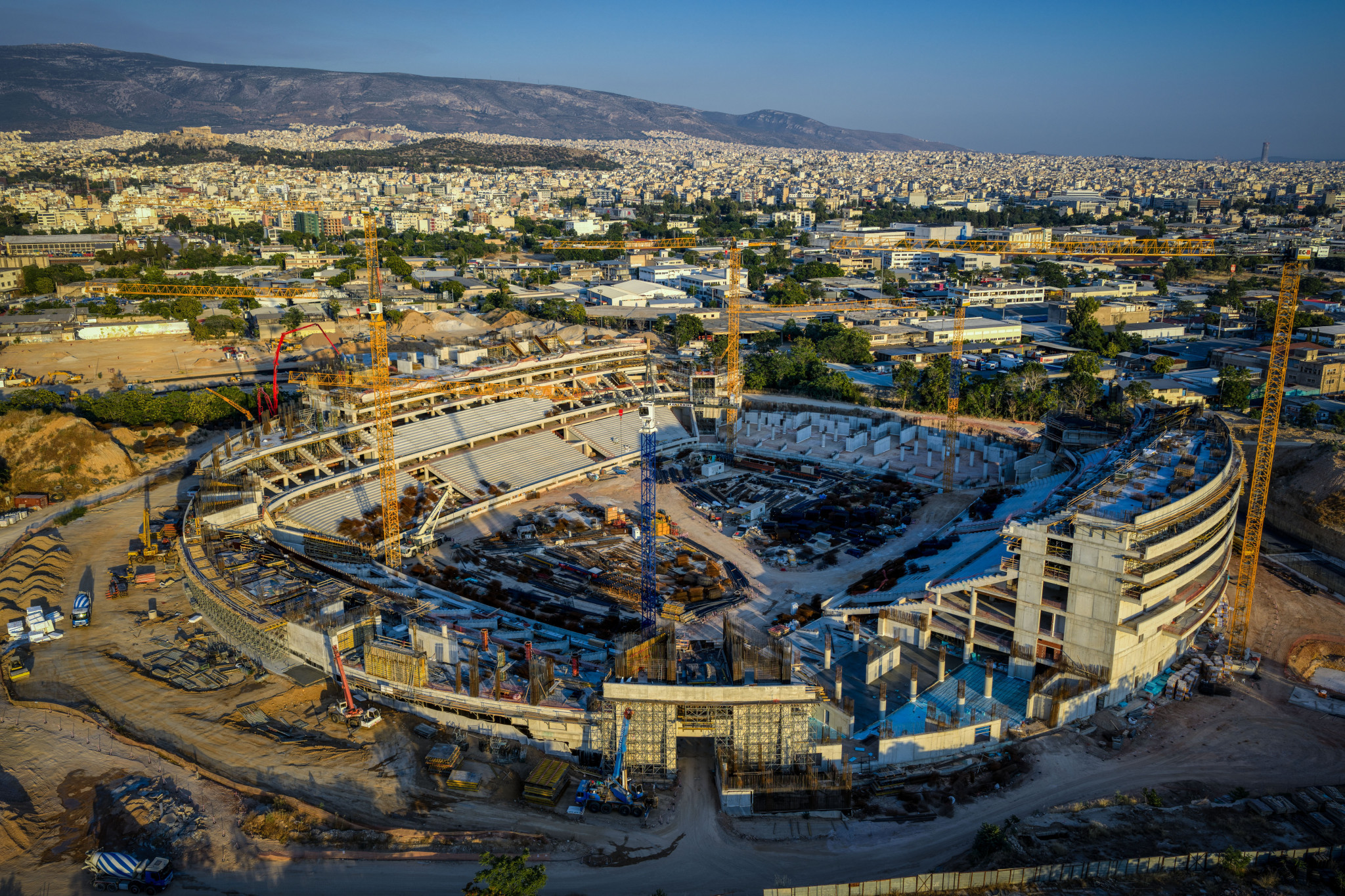 Από αυτό το δρόμο θα μπαίνουν οι φιλοξενούμενοι στο νέο γήπεδο του Παναθηναϊκού (video)