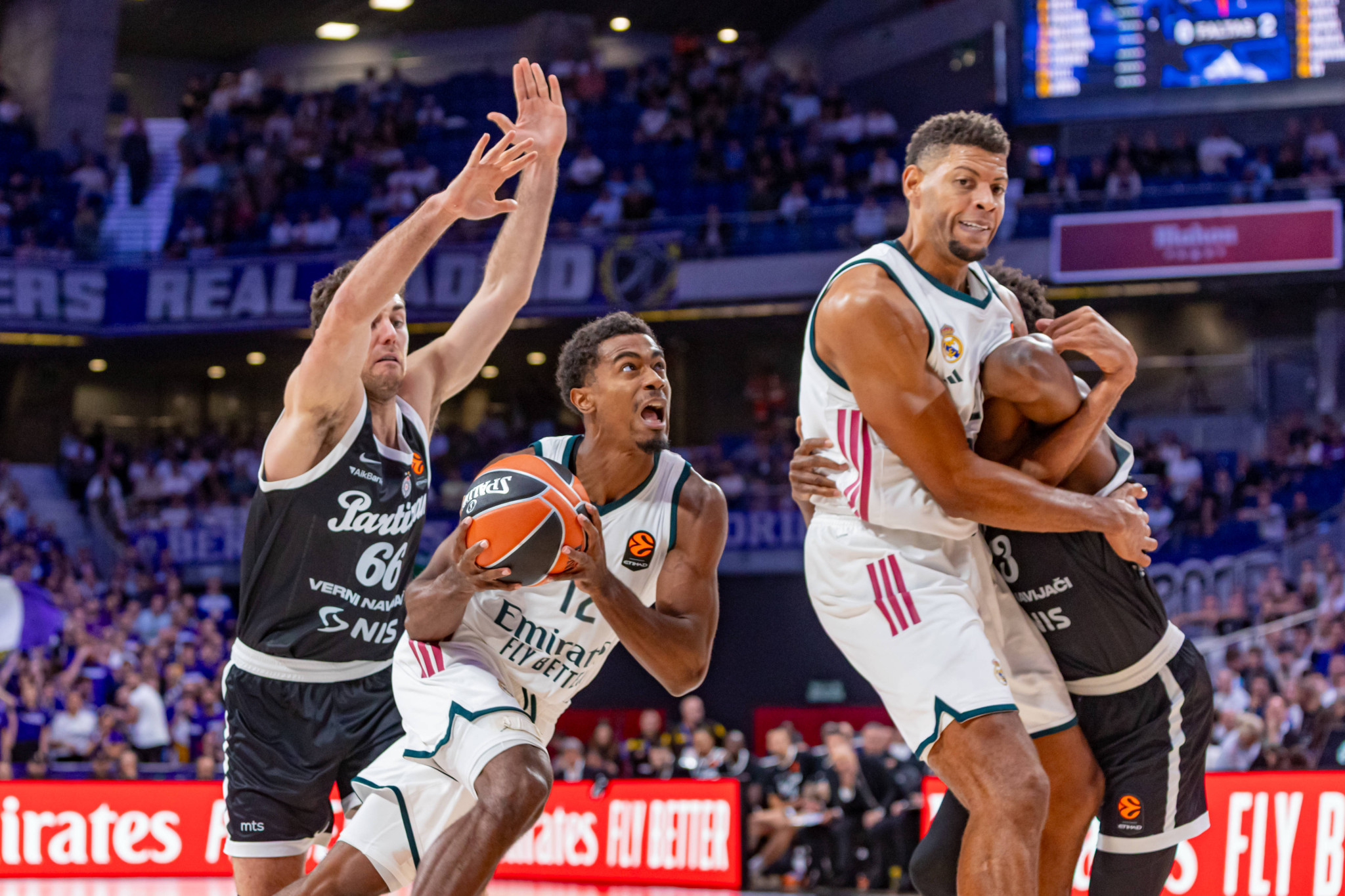 Η Ρεάλ Μαδρίτης «έσπασε» το ρόδι στη EuroLeague με περίπατο κόντρα στην Παρτίζαν