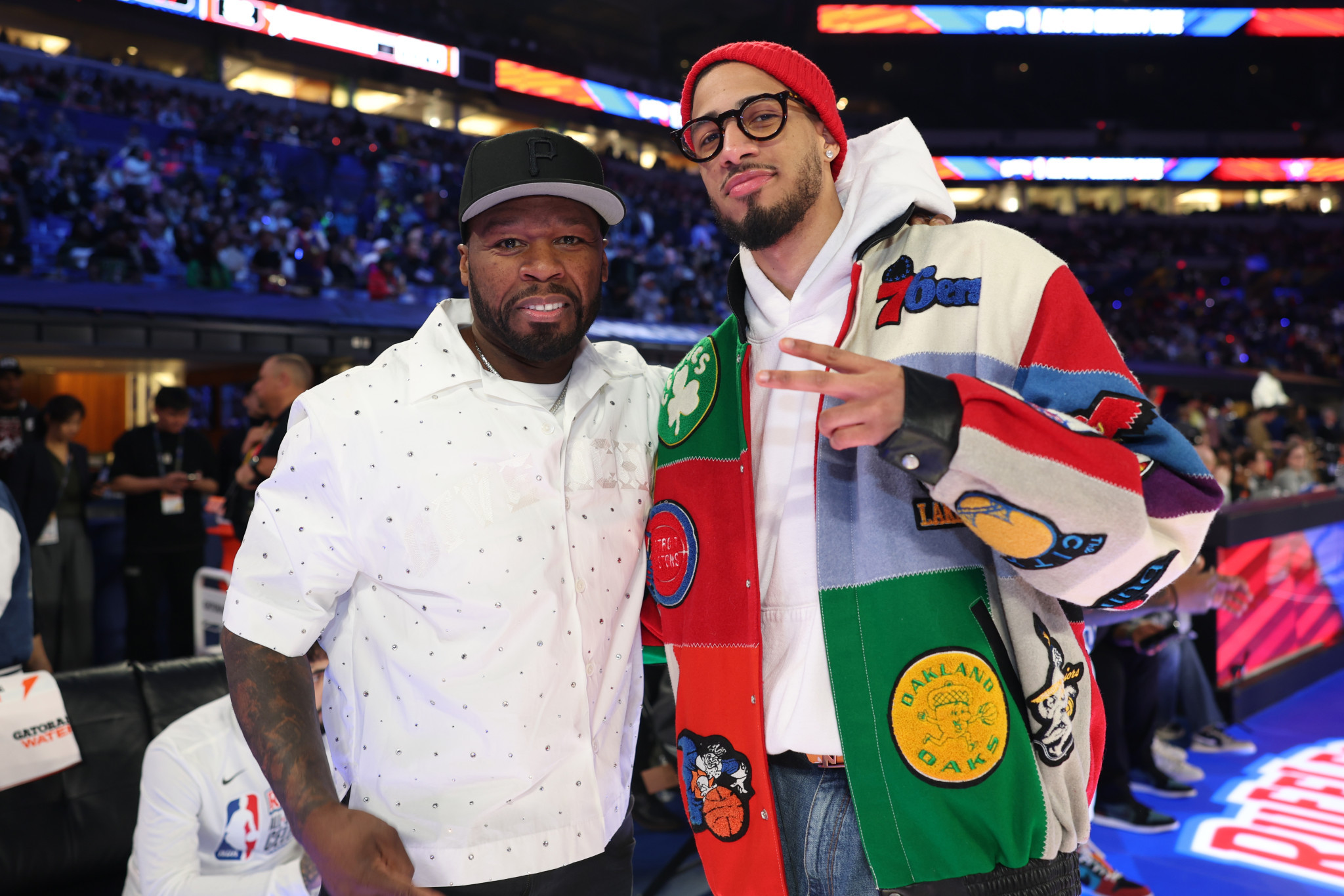 Ο 50 Cent αποκάλυψε γιατί τραγούδησε δωρεάν στο γάμο του Χαλιμπάρτον