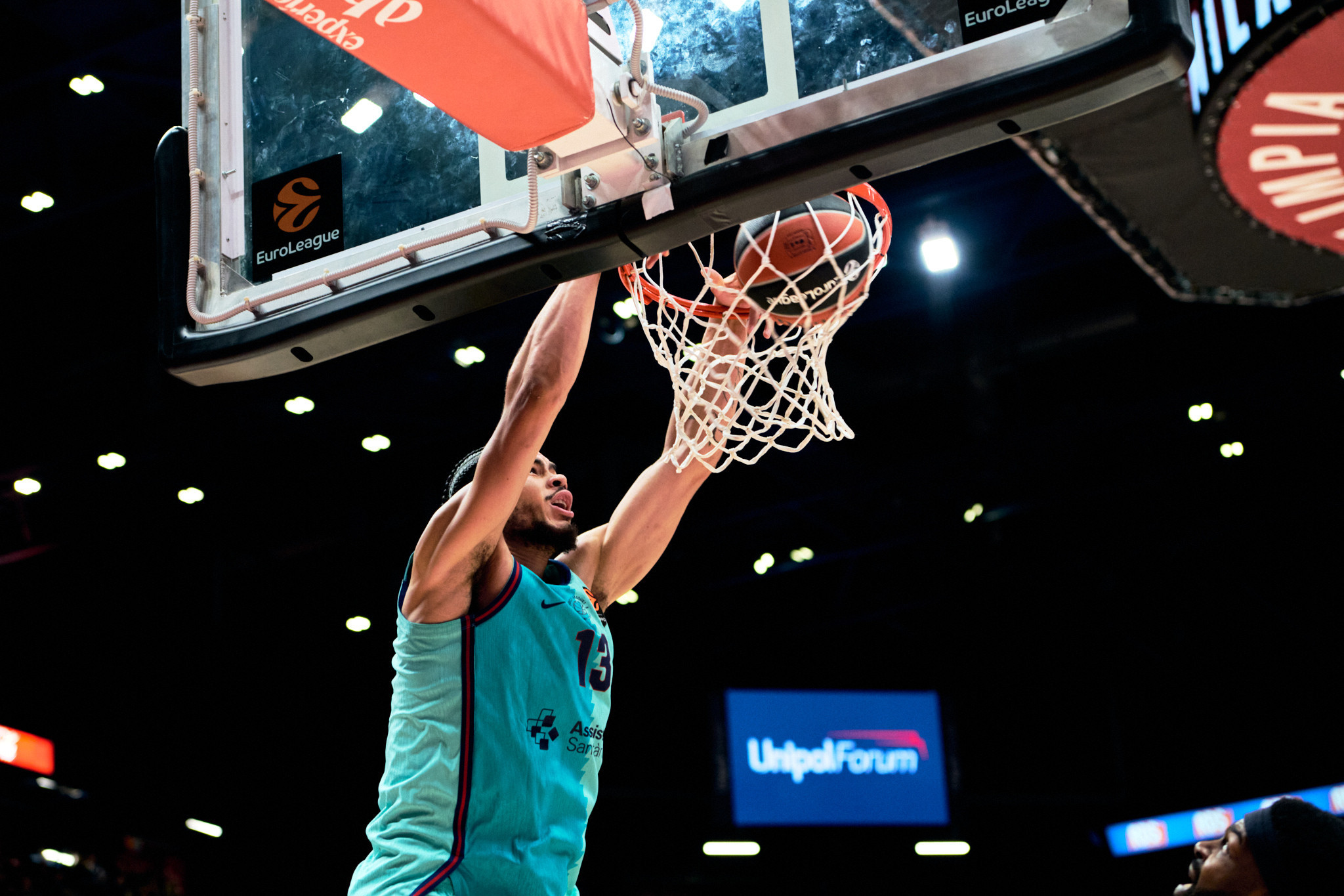 Η Μπαρτσελόνα επέστρεψε στις νίκες στη Euroleague, η Αρμάνι Μιλάνο έμεινε στον πάτο