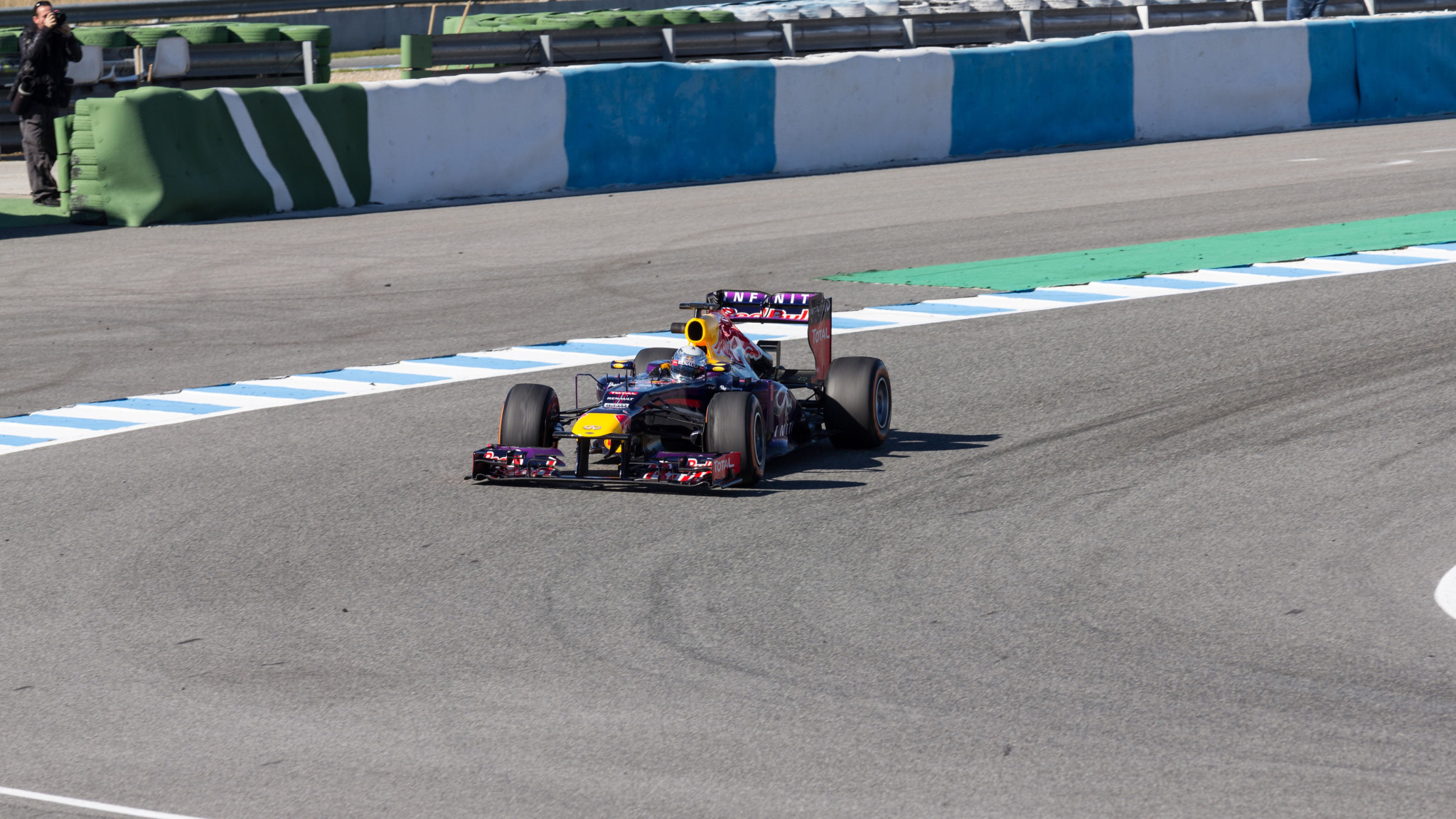 Η Formula 1 επιστρέφει στους V8 κινητήρες το 2030