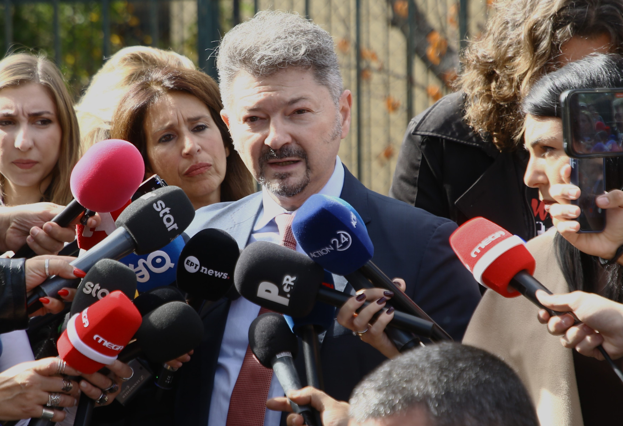 «Ο Λιόλιος θα αθωωθεί, στημένοι μάρτυρες» - Τι ανέφερε ο δικηγόρος του πρώην προέδρου της ΕΟΚ (video)
