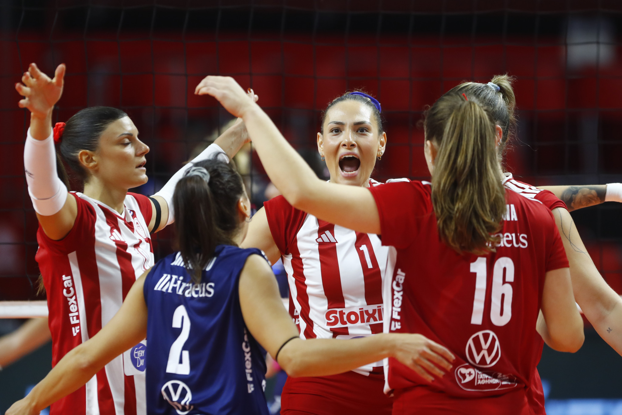 Δυσκολεύτηκε ο Ολυμπιακός, αλλά νίκησε με 3-1 τη Θέτιδα Βούλας