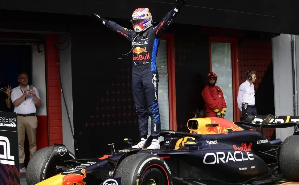 Formula 1 Grand Prix Εμίλια Ρομάνα: Επιστροφή στην Ίμολα Ferrari, Tifosi, και... βροχή