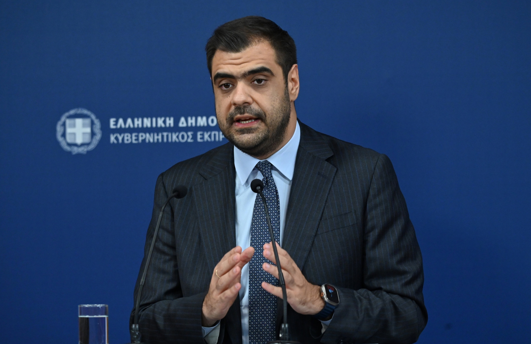 Ο Κυβερνητικός εκπρόσωπος προανήγγειλε αυτοματοποιημένες ποινές και στο μπάσκετ