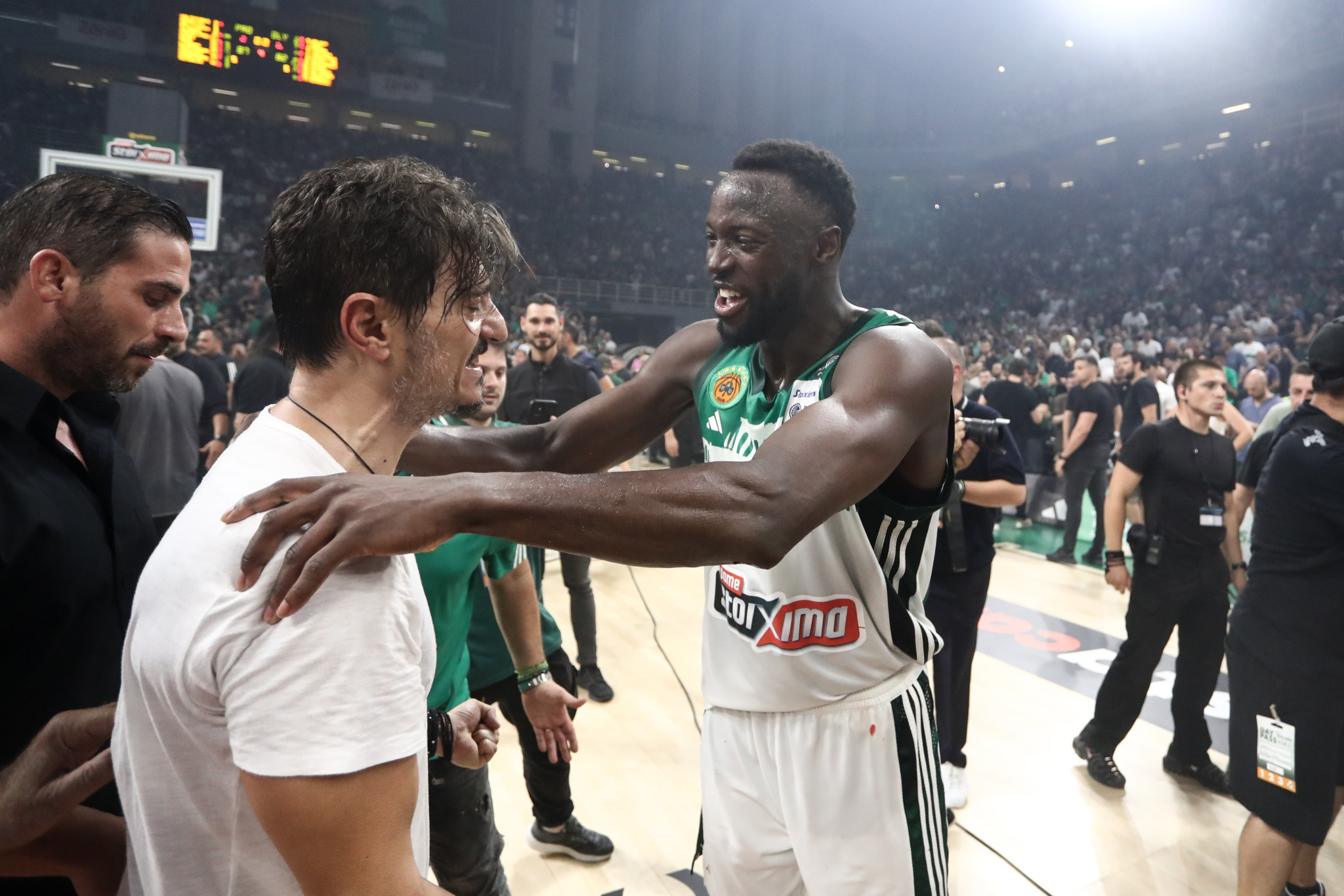 Ο Γκραντ πήρε τον αριθμό του... Σλούκα στην Team USA