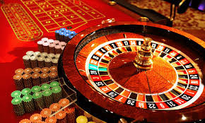 Τα καλύτερα pool bar casinos για τις φετινές διακοπές σου!