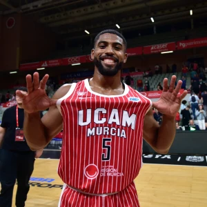 Η Μπεσίκτας μπήκε στην EuroLeague και θέλει κίνηση «ματ» με Ντε Τζούλιους