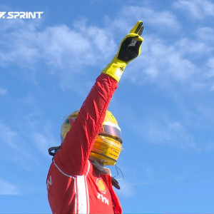Χάμιλτον: «Είμαστε μπροστά από τη Mercedes και τη Red Bull»